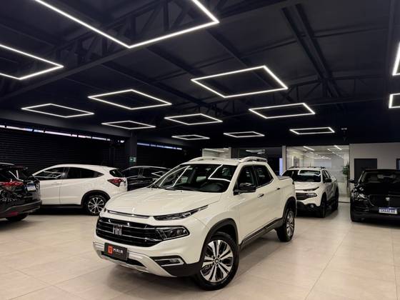 FIAT TORO 1.3 TURBO 270 FLEX VOLCANO AT6 FIAT TORO 1.3 TURBO 270 FLEX VOLCANO AT6